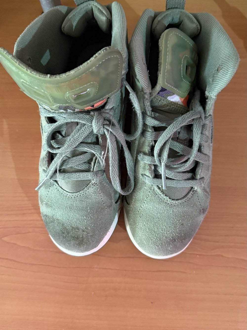 Jordan Kids High-Top Sneakers in Olive Green